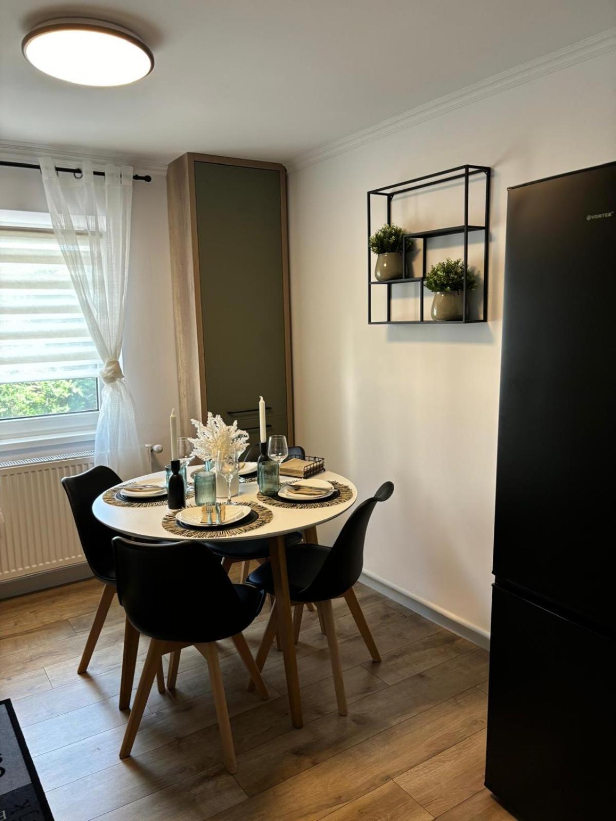 Rorada Apartament Făgăraş エクステリア 写真