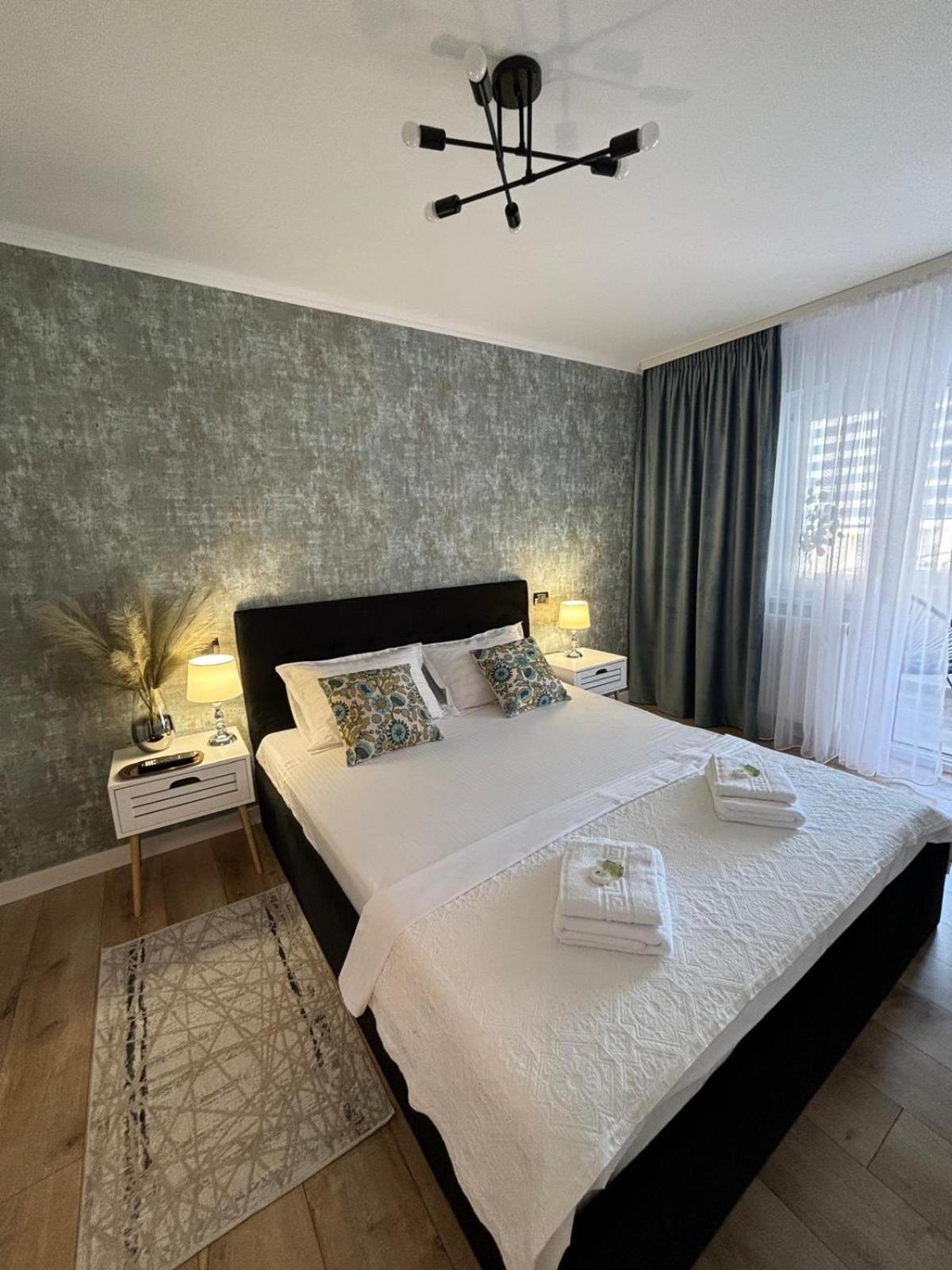Rorada Apartament Făgăraş エクステリア 写真